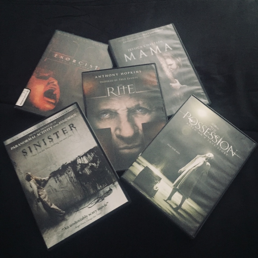 5 Horror DVDs -Mama -Sinister -The Rite -The Possession - Exorcist: The Beginnig